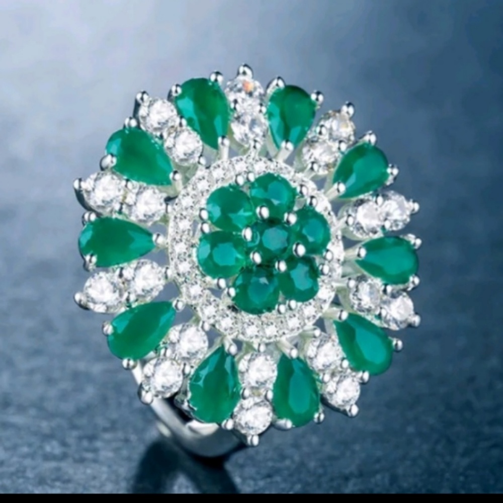 New green & clear cz sterling silver ring